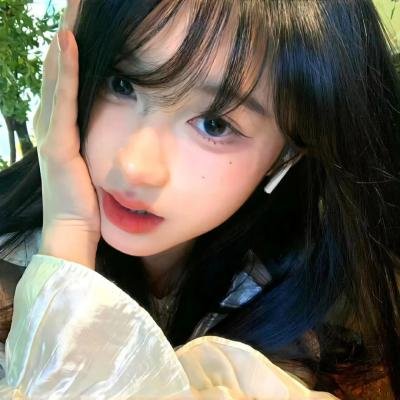 奇异人生马戏团 封面